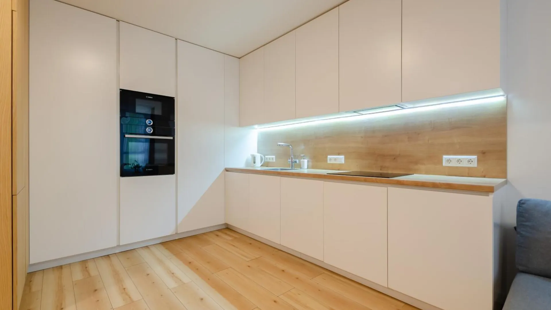 Petrovdom 129-179-191-131 In Rc Nivki Park Space Meets Comfort Kiev Apartamento