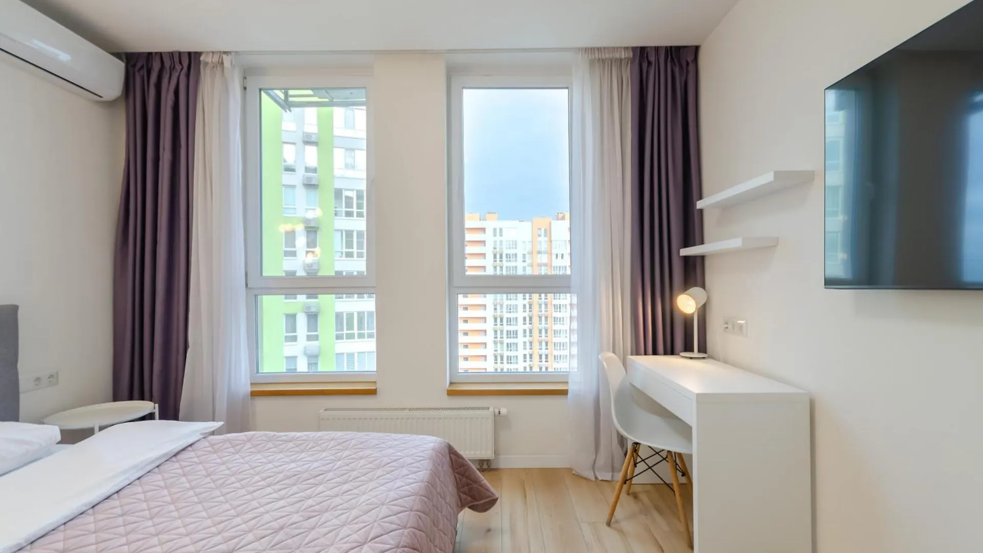 Petrovdom 129-179-191-131 In Rc Nivki Park Space Meets Comfort Kiev Apartamento