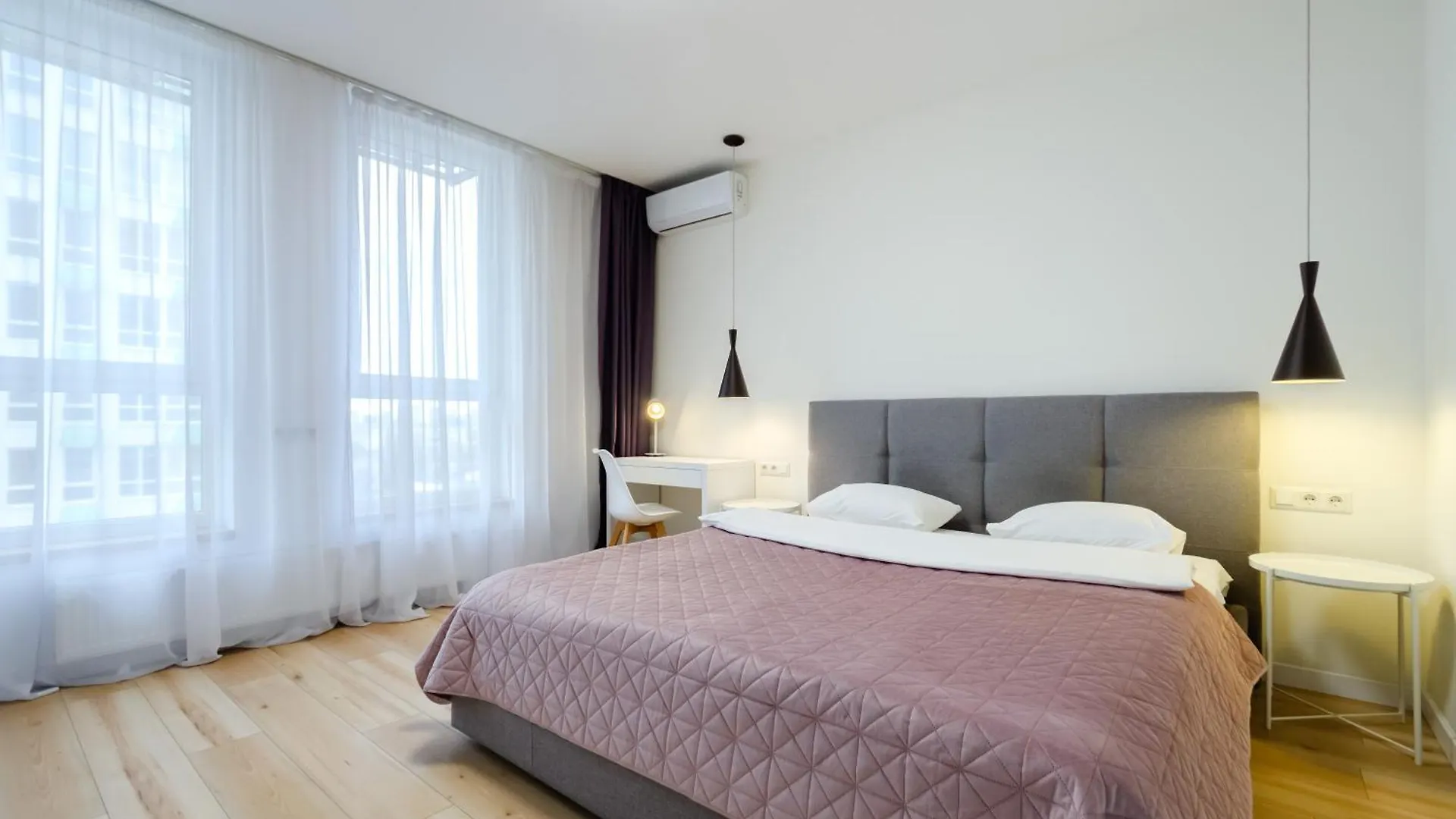 Petrovdom 129-179-191-131 In Rc Nivki Park Space Meets Comfort Kiev Apartamento