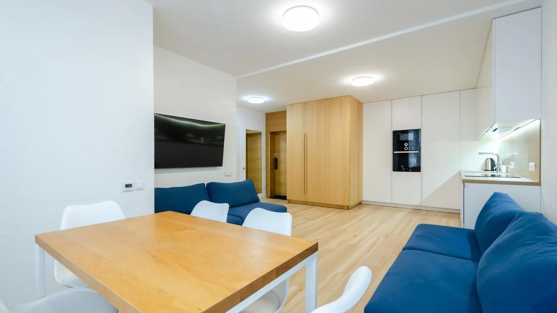 Apartamento Petrovdom 129-179-191-131 In Rc Nivki Park Space Meets Comfort Kiev